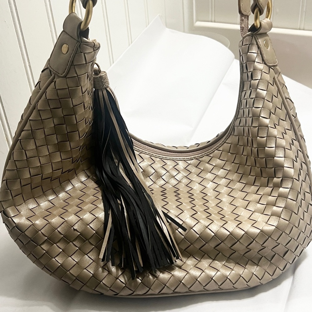 Relic handbag